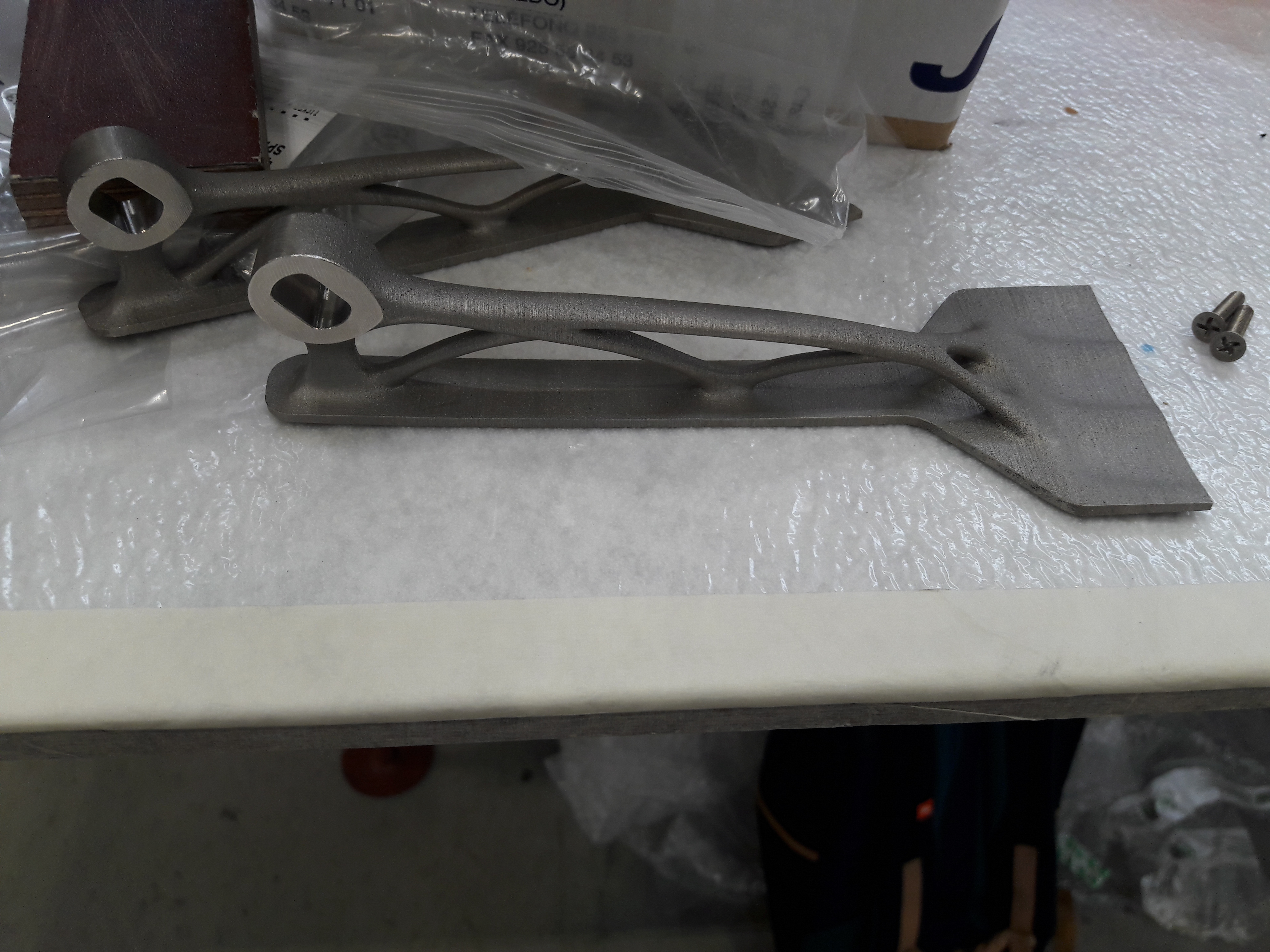 3D-printed titanium part (SETsa)