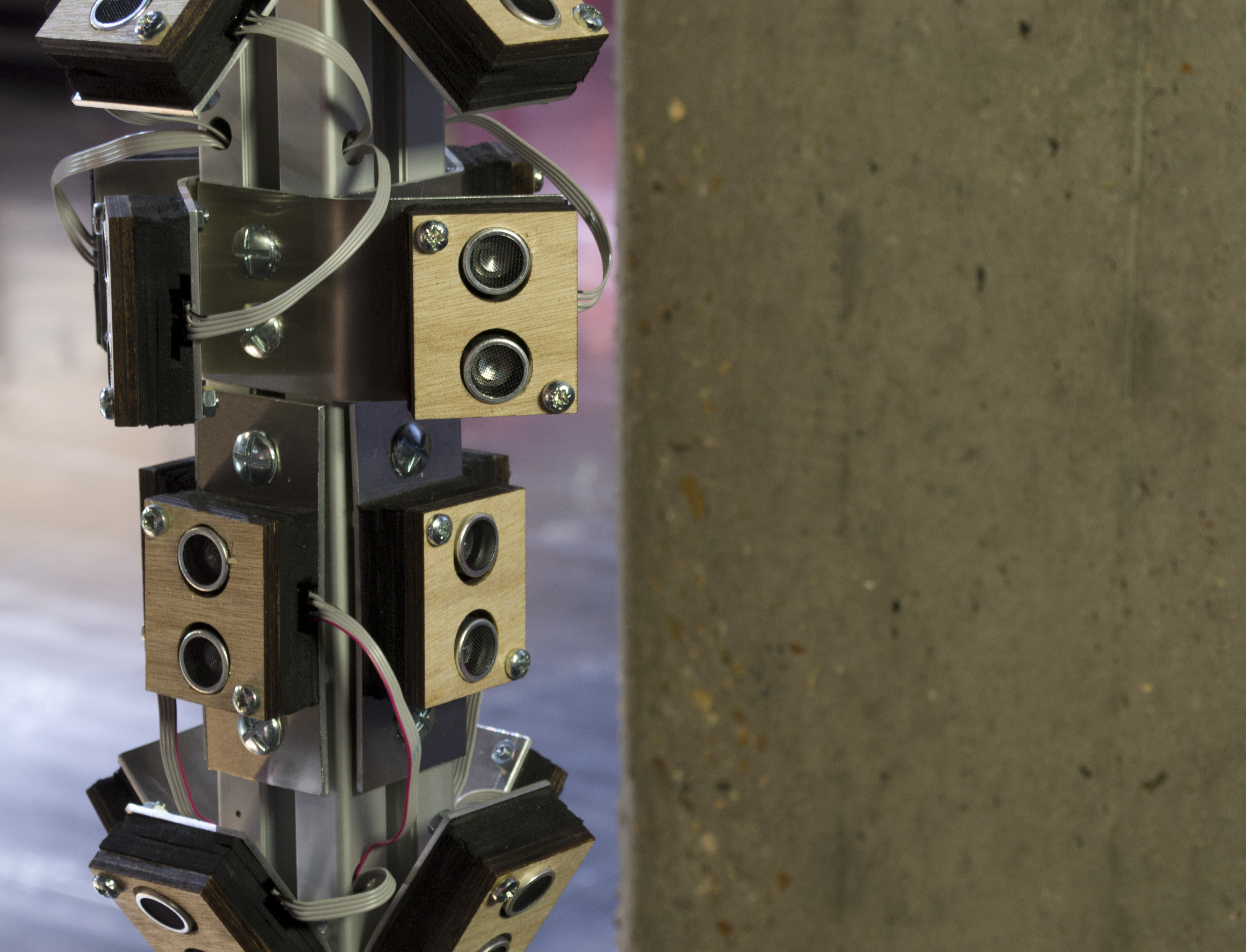 The ultrasonic sensor array