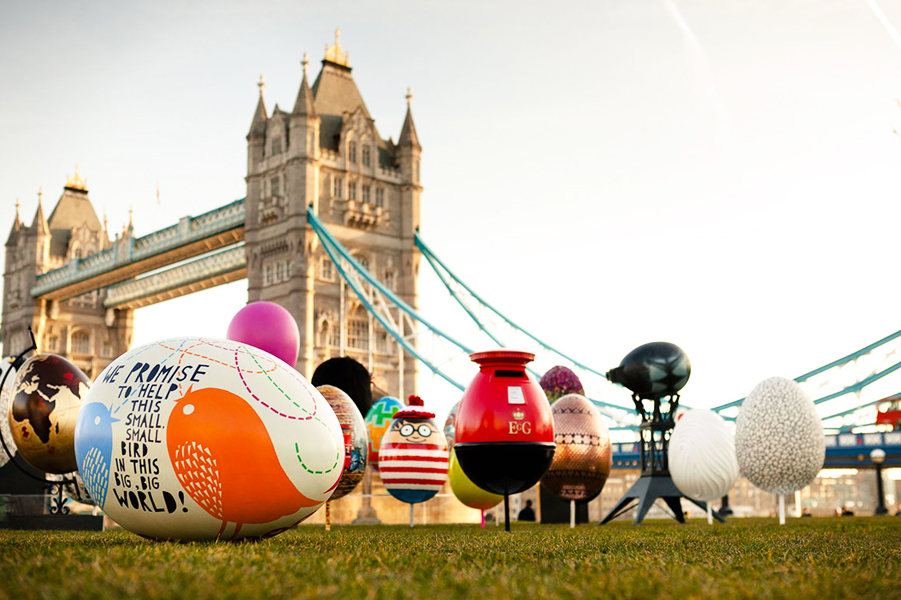 Tower Bridge display of The Big Egg Hunt collection